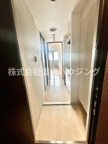 クレアートアドバンス北大阪の玄関
