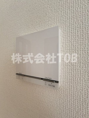【設備】 | Kolet狛江岩戸南＃03-コレット狛江岩戸南＃03- | 1F　LDK17.6帖　床暖房リモコン