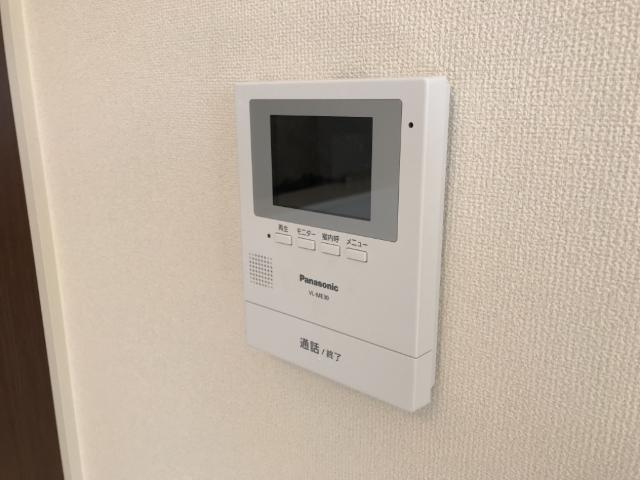 プライトリーの内装|カメラ付インターホン