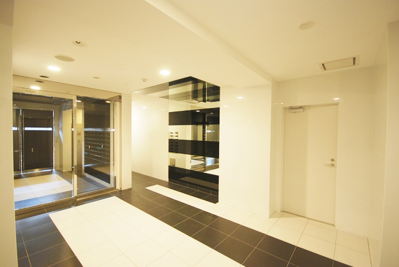 PREMIUM　CUBE　三田の外観