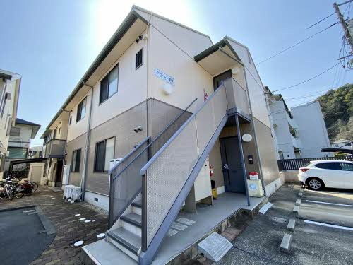 ヴィラージュ旭園の外観