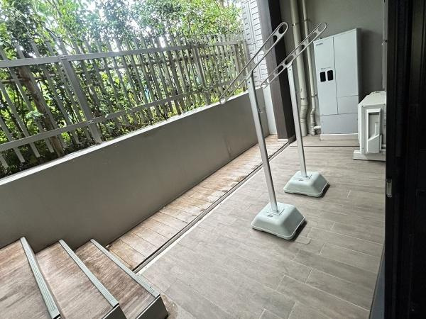 世田谷区中町３丁目の賃貸マンションのバルコニー