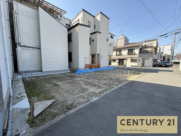 三軒家東6丁目土地の前面道路含む現地写真