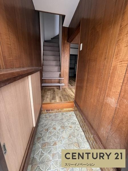 泉尾4丁目中古戸建の玄関