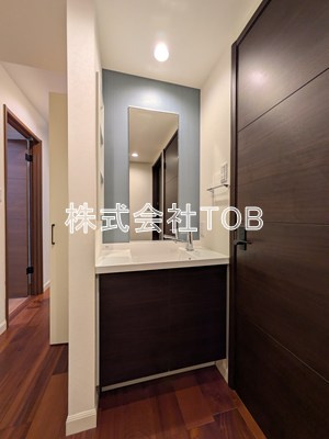 【その他】 | 桜丘戸建-桜丘5丁目　定期借家3年- | 1階洗面台
