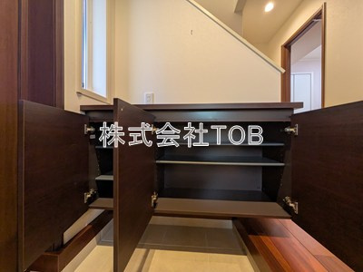 【その他】 | 桜丘戸建-桜丘5丁目　定期借家3年- | シューズボックス