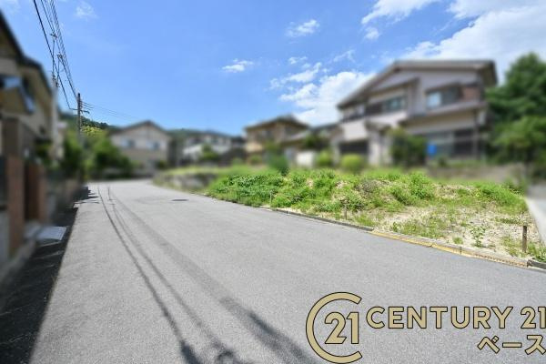 大和郡山市矢田山町の売地の前面道路含む現地写真|■現地撮影写真■落ち着いた雰囲気の閑静な住宅地内です！