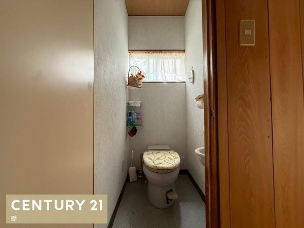 日高川町初湯川　中古戸建のトイレ