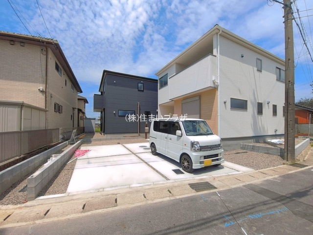 仲介手数料無料）一宮市蓮池第３・２号棟の前面道路含む現地写真|前面道路含む現地写真です