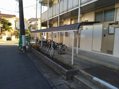 【その他】 | レオパレスサンワ | 駐輪場　原付＆自転車のみ駐輪可能