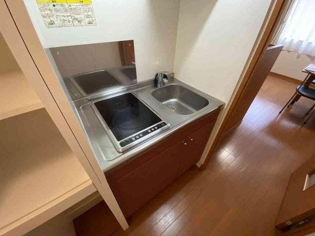 レオパレスソフィアⅡのキッチン|設備・仕様は号室により異なる為、現況を優先致します。
