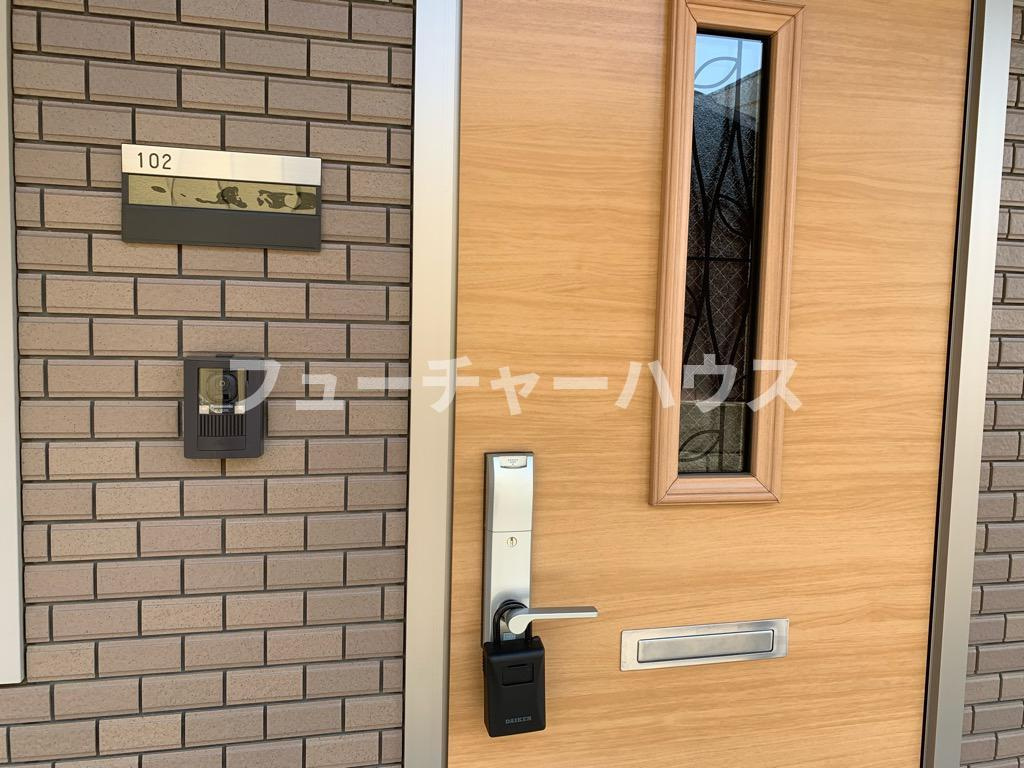 パストラル御茶園の玄関|シンプルで使いやすい玄関です