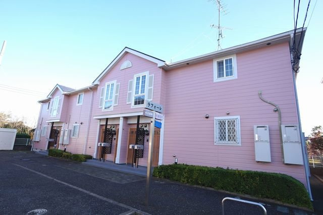 ラフォーレ弐番館の外観