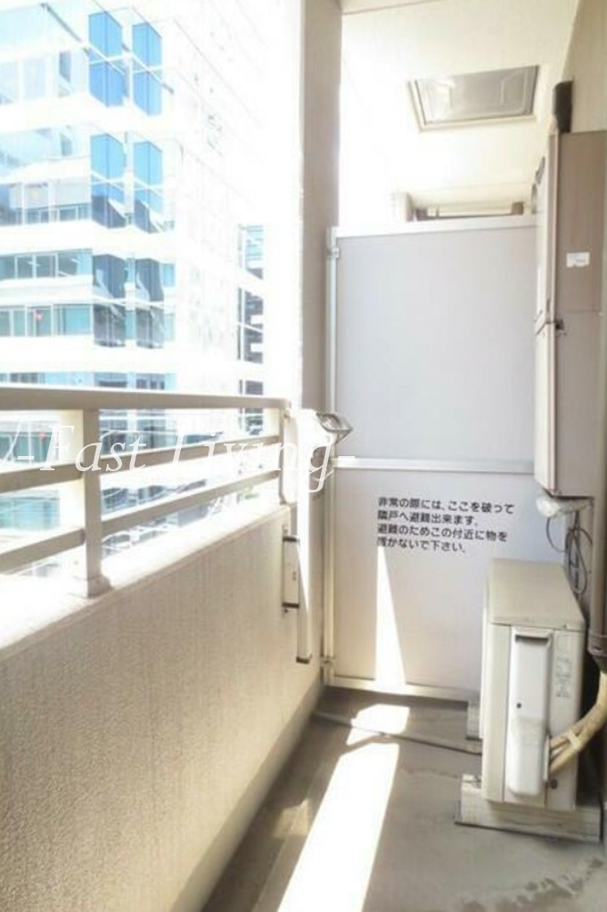 千代田区麹町３丁目の賃貸マンションのバルコニー