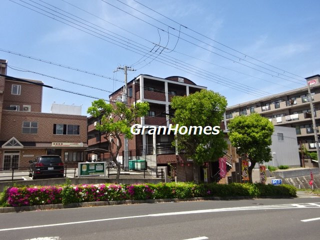 ニューバーリヤ学院坂