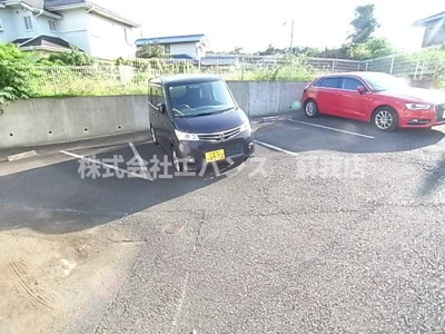 【駐車場】 | ハイツマルショウＤ