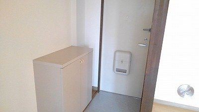プラネットハウスの玄関