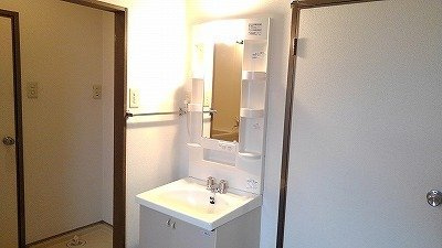 プラネットハウスの洗面所
