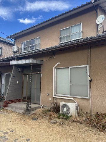 群馬県前橋市平和町２丁目～作業所、物置付中古戸建～