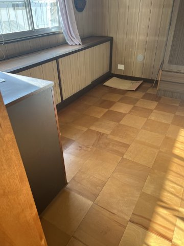 群馬県前橋市平和町２丁目～作業所、物置付中古戸建～の洋室|コンパクトで使いやすい洋室です