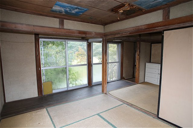 群馬県利根郡みなかみ町羽場 中古戸建の和室|趣のある和室です
