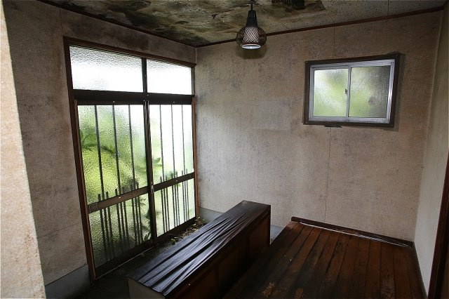 群馬県利根郡みなかみ町羽場 中古戸建の玄関|毎日通る玄関はこちらです