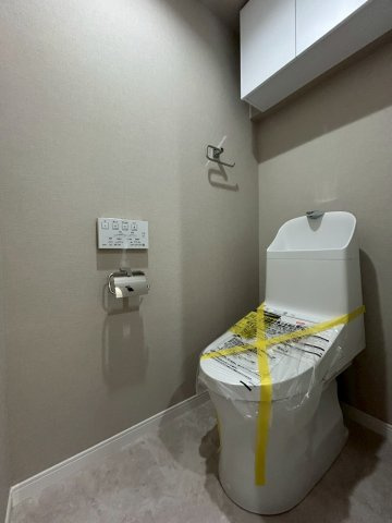 ウィスタリアマンション板橋志村のトイレ|ゆったりとした空間のトイレです