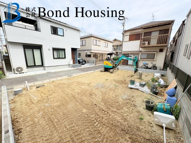 人丸小学校 区　JR朝霧駅徒歩10分　朝霧町１丁目　新築戸建の駐車場
