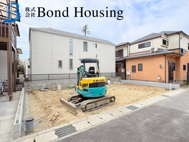 人丸小学校 区　JR朝霧駅徒歩10分　朝霧町１丁目　新築戸建の前面道路含む現地写真