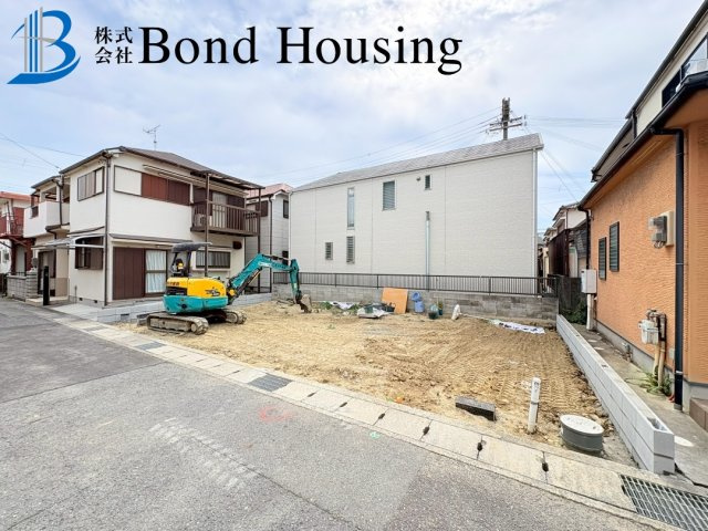 人丸小学校 区　JR朝霧駅徒歩10分　朝霧町１丁目　新築戸建の前面道路含む現地写真