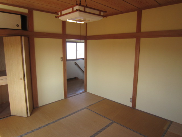 行田市駒形　土地面積１００坪の和室|来客時にも便利な和室付き