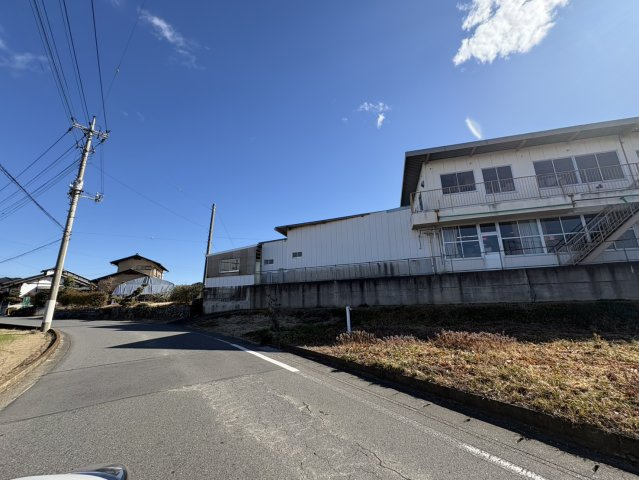 富岡市上高瀬売地の前面道路含む現地写真