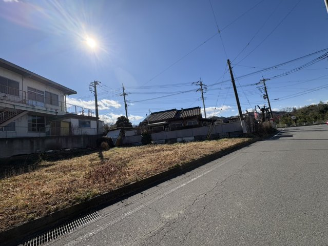 富岡市上高瀬売地の前面道路含む現地写真