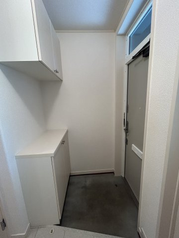 オンリーワンⅢの玄関