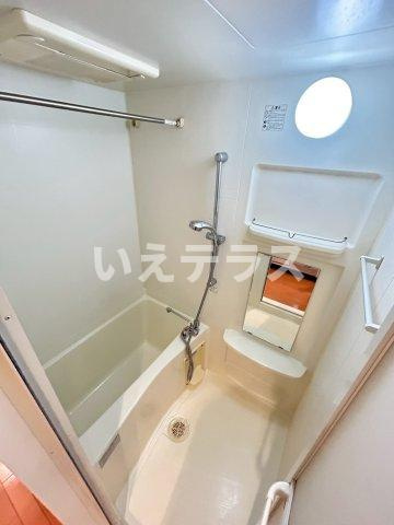 エステムコート神戸県庁前Ⅲフィエルテの浴室
