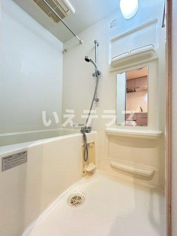 エステムコート神戸県庁前Ⅲフィエルテの浴室
