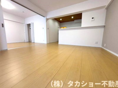 【居間・リビング】 | 東建検見川マンション　B棟 | おしゃれなリビングです