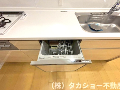 【キッチン】 | 東建検見川マンション　B棟 | コンパクトなキッチンで掃除もラクラク