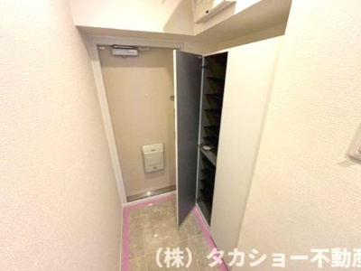 【玄関】 | 東建検見川マンション　B棟 | シンプルで使いやすい玄関です