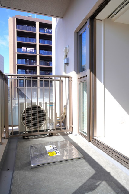 Ｂｒｉｌｌｉａ　ｉｓｔ　上野稲荷町のバルコニー|※写真は同タイプ住戸です。