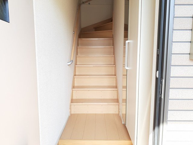 メゾン　ひばりヶ丘の玄関|ゆったりとした玄関です