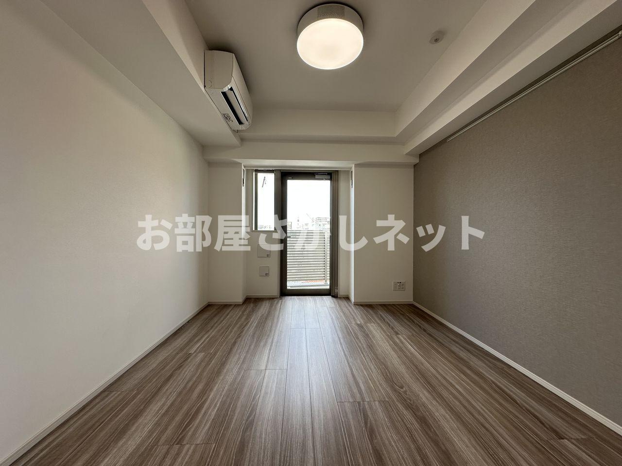 コンシェリア東京 ＜ＨＩＧＡＳＨＩＪＵＪＯ ＲＥＳＩＤＥＮＣＥ＞の居間・リビング