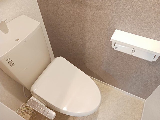 サンライズ・ＭＩＴＯ　Ａのトイレ|落ち着いた色調のトイレです