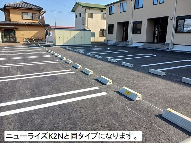 壬生町中央町アパートＢの駐車場