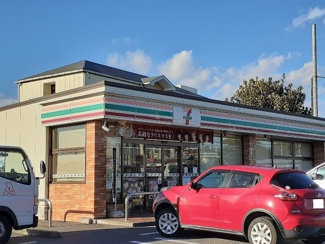プリムヴェール　Ａの周辺|セブンイレブン下野下古山東店まで700m