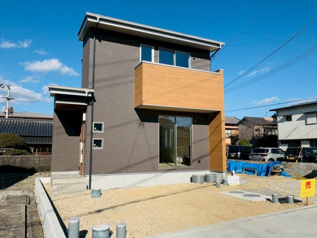 「南向き。駐車３台可」土佐市高岡町乙　Ａ号地
