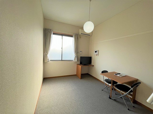 【居間・リビング】 | レオパレスメイクリポーズ