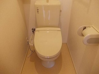 【トイレ】 | ボヌール　メゾン | ゆったりとした空間のトイレです