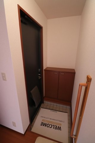 シャーメゾン桑野の玄関|毎日通る玄関はこちらです