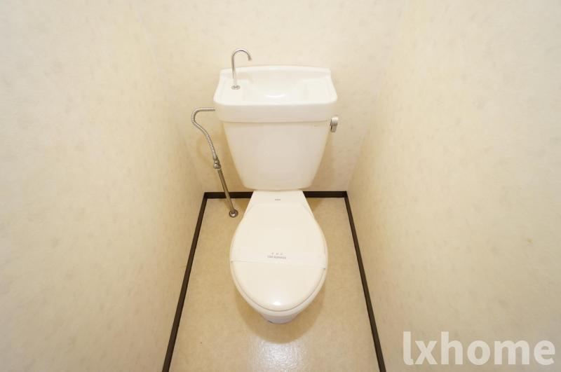 セレント茨木鮎川のトイレ|清潔感のあるトイレです